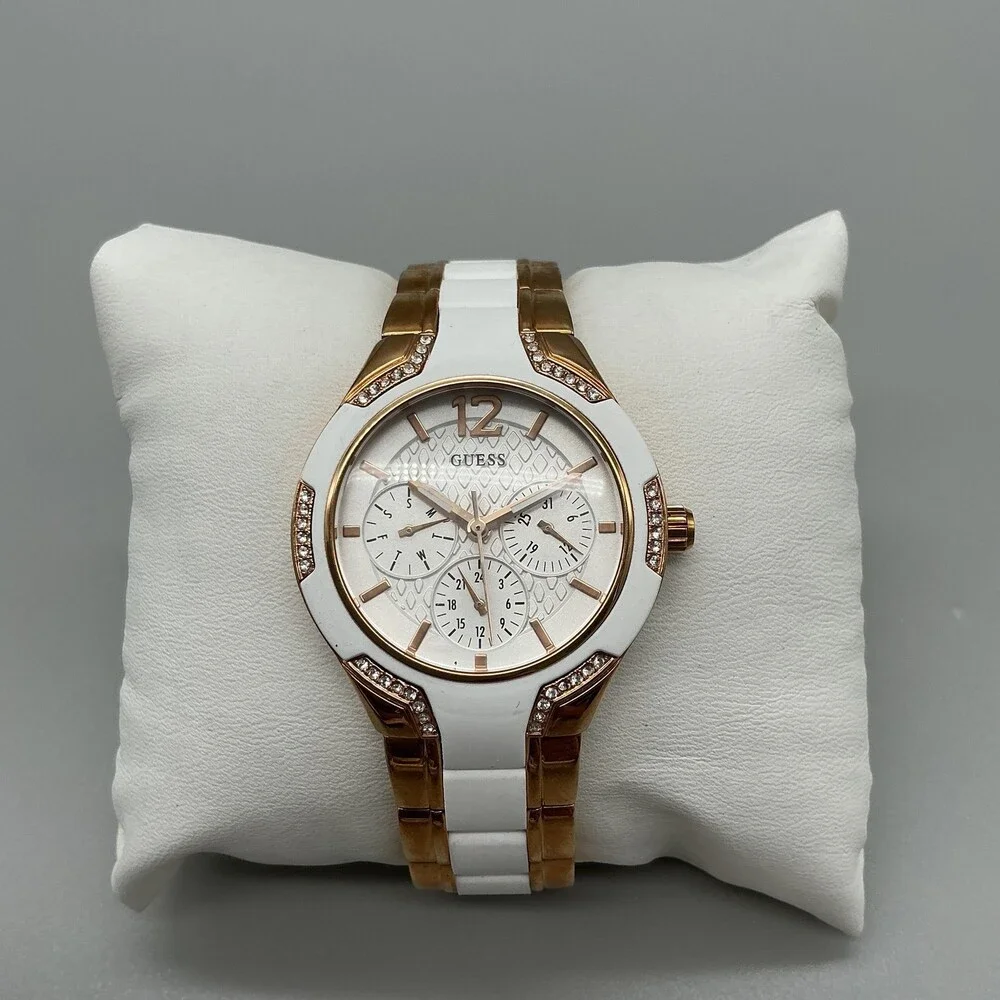 Guess U0556L3 Women Watch 36mm Crystals Rose Gold Tone Day Date New Battery 7.5